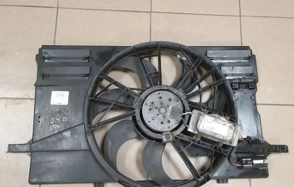 Volvo C30 Electric radiator cooling fan 3M518C607GC