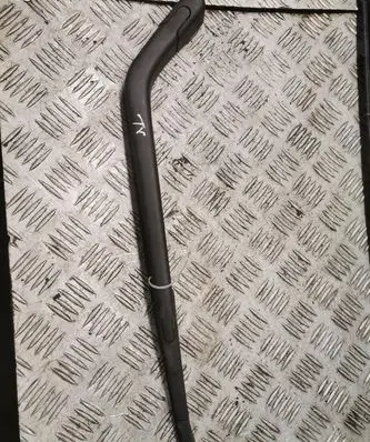 Toyota Avensis T250 Rear wiper blade 85241