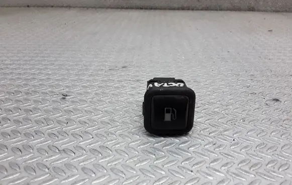 Skoda Octavia Mk1 (1U) Fuel tank opening switch 1U0959833