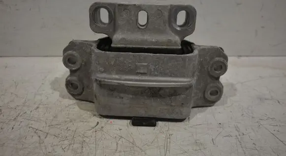 Volkswagen Touran II Engine mount bracket 1K0199555