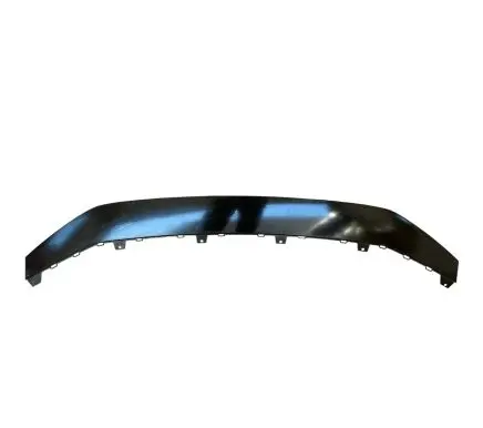 Front bumper lip