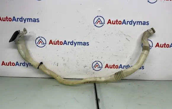 BMW 5 F10 F11 Window washer liquid tank fill tube 7203270 61667203270