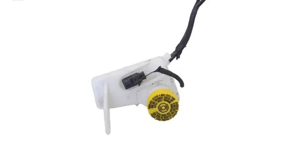 Brake fluid reservoir