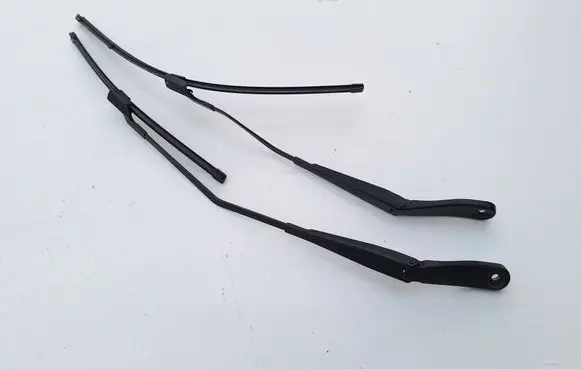 Volvo V40 Cross country Windshield/front glass wiper blade 31276060 31276059