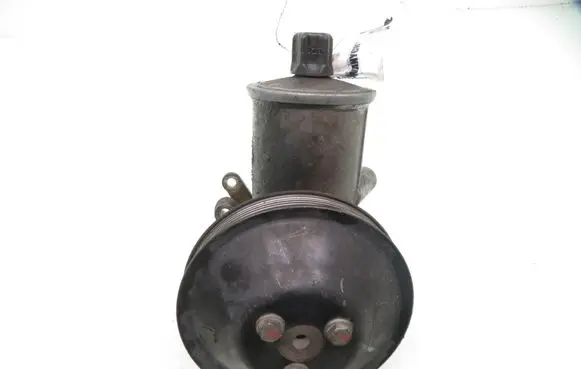 Mercedes-Benz C AMG W202 Power steering pump 02105760 2104661201
