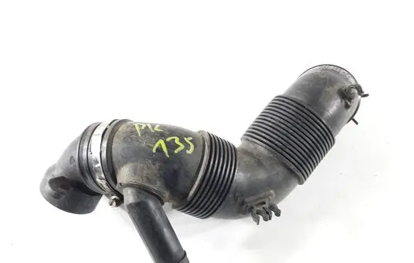 Audi A3 S3 8P Air intake hose/pipe 3C0129654M