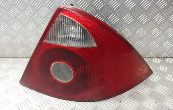 Ford Mondeo Mk III Rear/tail lights 1S71-13404-A