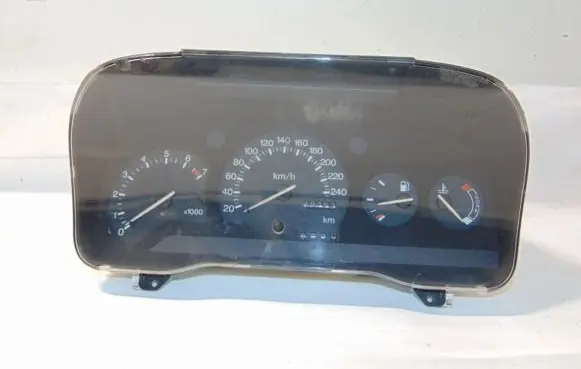 Speedometer (instrument cluster)