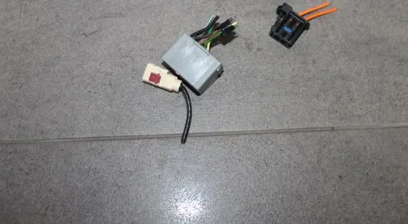 Volvo V70 Sound system wiring loom 31260541AA 31260544AA 34W486D