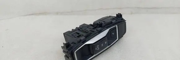 Audi A3 8Y Gear shift switch/knob 8Y0713059H