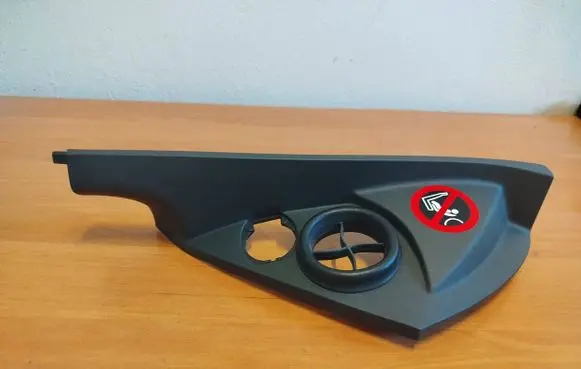 Volvo C30 Dashboard side end trim 3067208