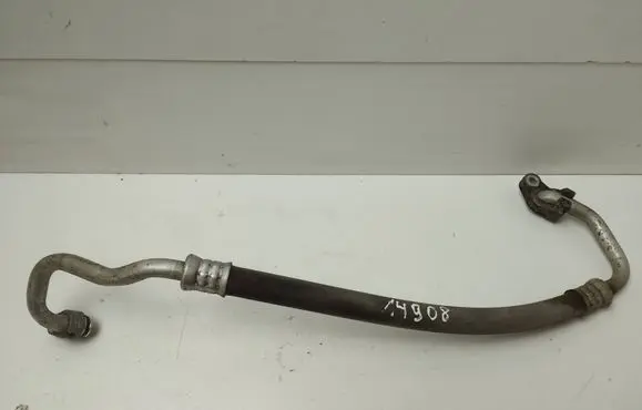 Toyota Urban Cruiser (XP110) Air conditioning (A/C) pipe/hose