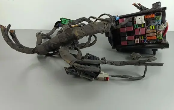 Jeep Compass Fuse box set 51987784
