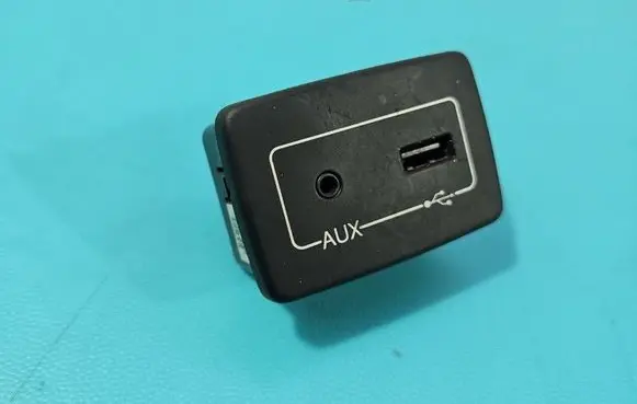 Fiat Ducato USB socket connector 726501265 IMPRK1547325