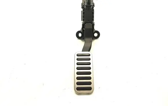 Hyundai Kona I Accelerator throttle pedal 32700XXXXX