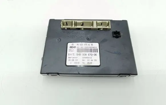 Mercedes-Benz S W221 Air conditioning/heating control unit A2218704192 2219002303