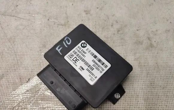 BMW 5 F10 F11 Hand brake control module 6863277 34436863277 34436878144
