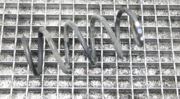 Toyota Auris E180 Rear coil spring