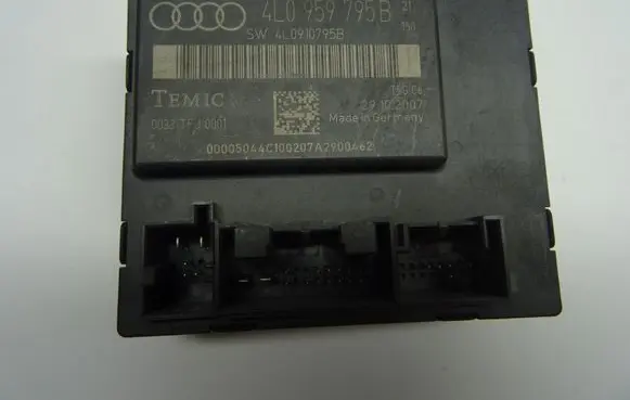 Audi Q7 4L Door control unit/module 4L0959795B