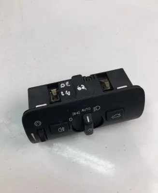Volvo V70 Light switch 30739414