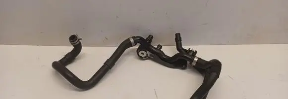 Volvo XC40 Engine coolant pipe/hose 32249934