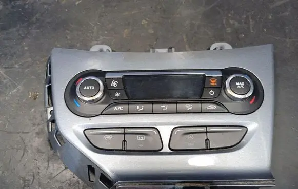 Ford Focus Air circulation switch BM5T-18C612-CG