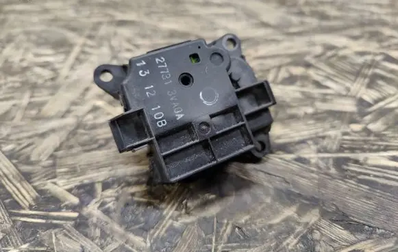 Nissan Note (E12) Air flap motor/actuator 277313VA0A