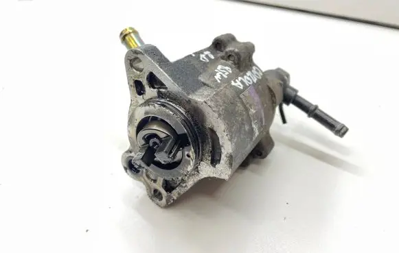 Toyota Corolla E120 E130 Vacuum pump 0810002740 2930027020