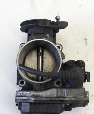 Audi A6 S6 C5 4B Throttle valve 058133063M 408237212003