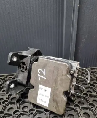 Mercedes-Benz S W222 ABS Pump A2224310300