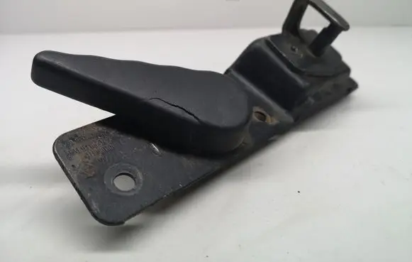 Renault Trafic II (X83) Loading door lock loop/hook striker 