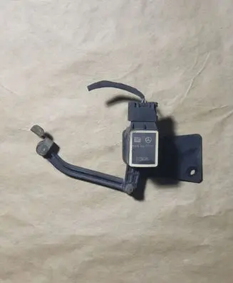 Mercedes-Benz GL X164 Air suspension front height level sensor A0105427717 A1643280140 A1643200532
