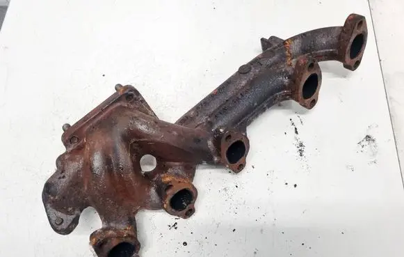 Volvo S70 V70 V70 XC Exhaust manifold 074253033k