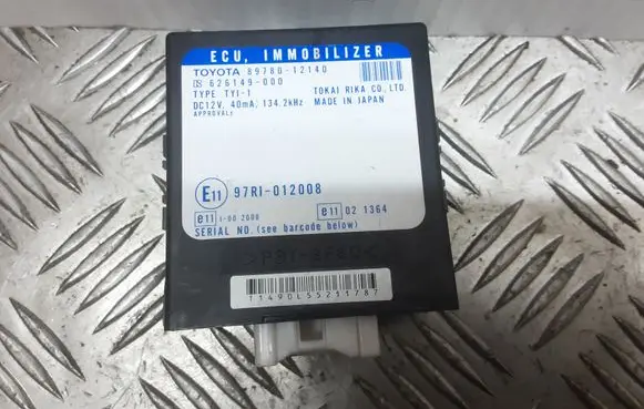 Toyota Corolla E120 E130 Immobilizer control unit/module 8978012140