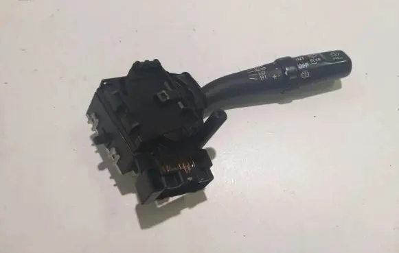 Toyota Corolla Verso AR10 Wiper control stalk 173654 84652-05170
