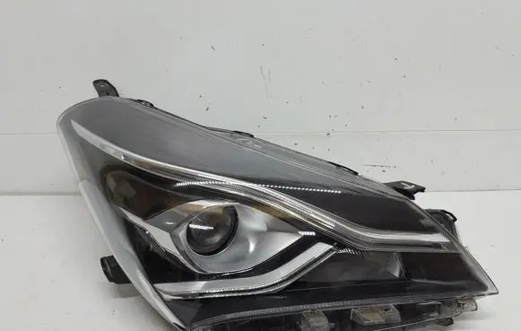 Toyota Yaris Headlight/headlamp 0D1970D198