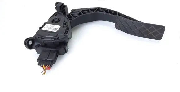 Audi A4 S4 B8 8K Accelerator throttle pedal 8K1721523 6PV00950500