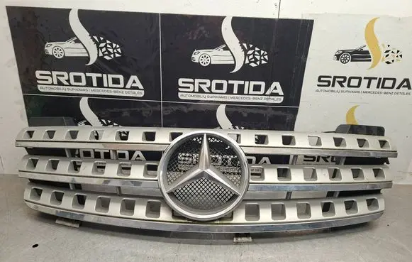 Mercedes-Benz ML W164 Front grill A1648880323 1648800885