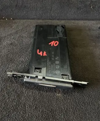BMW 3 E90 E91 Cup holder 7127463 22167210