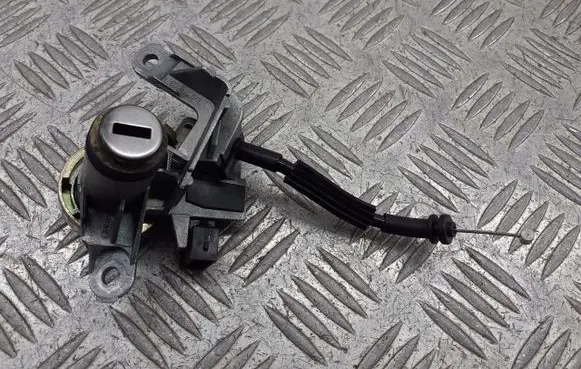 Audi A8 S8 D3 4E Coupe door lock (next to the handle) 