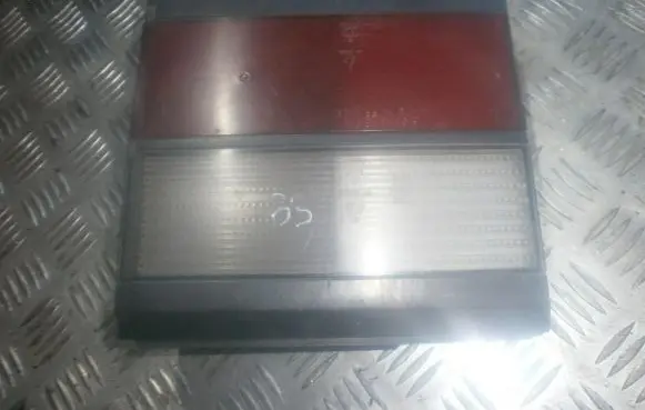 Volkswagen PASSAT B3 Tailgate rear/tail lights 333945259