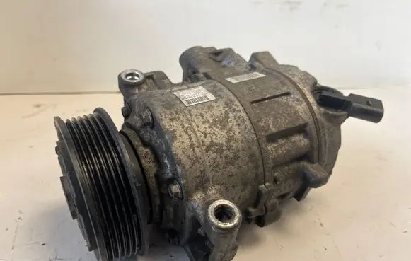 Audi A4 S4 B8 8K Air conditioning (A/C) compressor (pump) 8K0260805E