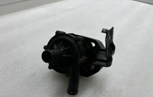 Tesla Model S Electric auxiliary coolant/water pump NR1
