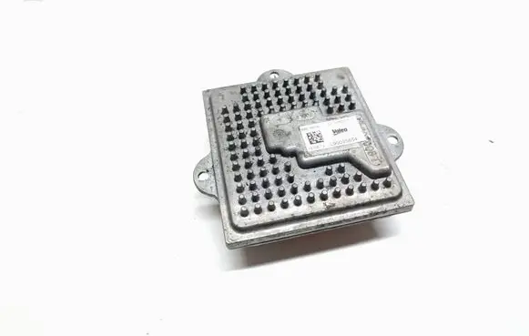 Jeep Grand Cherokee Headlight ballast module Xenon L90035854