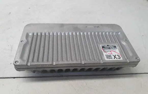Toyota Auris E180 Engine control unit/module 896610ZM30