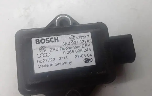 Audi A4 S4 B6 8E 8H ESP acceleration yaw rate sensor 8E0907637A