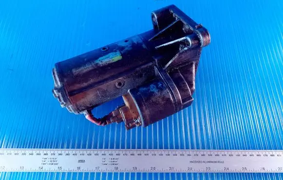 Renault Scenic II - Grand scenic II Starter motor 8200331251 D7R49 0403ODB