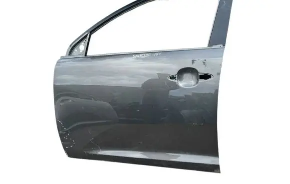 KIA Sportage Front door
