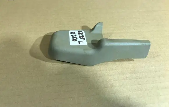 Jaguar XJ X350 Front driver seat rail trim 2R83B15812 XLP2673 LHREARINBOARD
