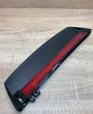 Audi A6 S6 C7 4G Third/center stoplight 4G5945097